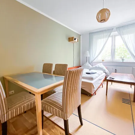 Suiteable Living- Hell, Stilvoll, Komfortabel Nahe Zentrum Und Messe Apartman Lipcse