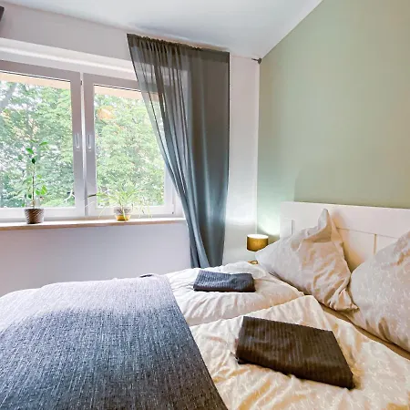 Apartman Suiteable Living- Hell, Stilvoll, Komfortabel Nahe Zentrum Und Messe *